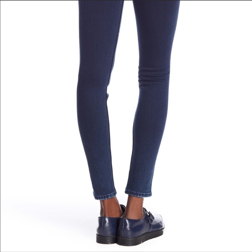 NWT Levi’s: 28x30 Dark Blue Sequenced Skinny Jeans - Picture 4 of 8